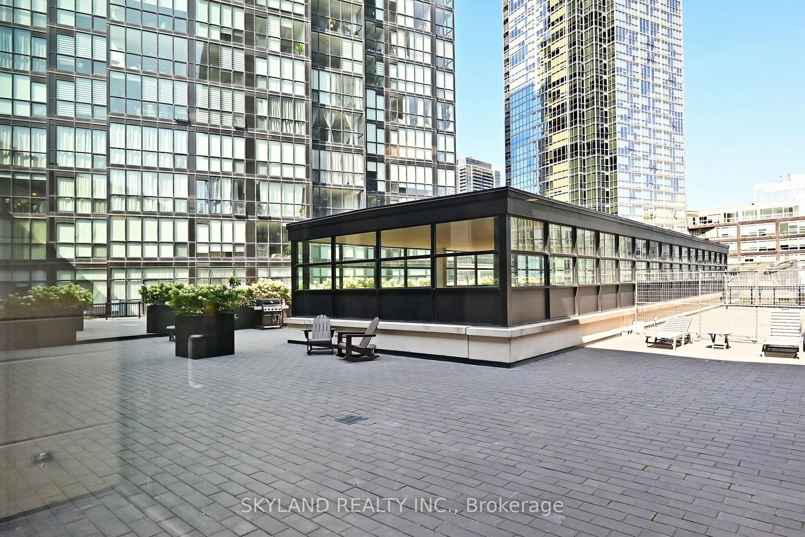 2900 Highway 7 Road, Unit 903 - Photo 32