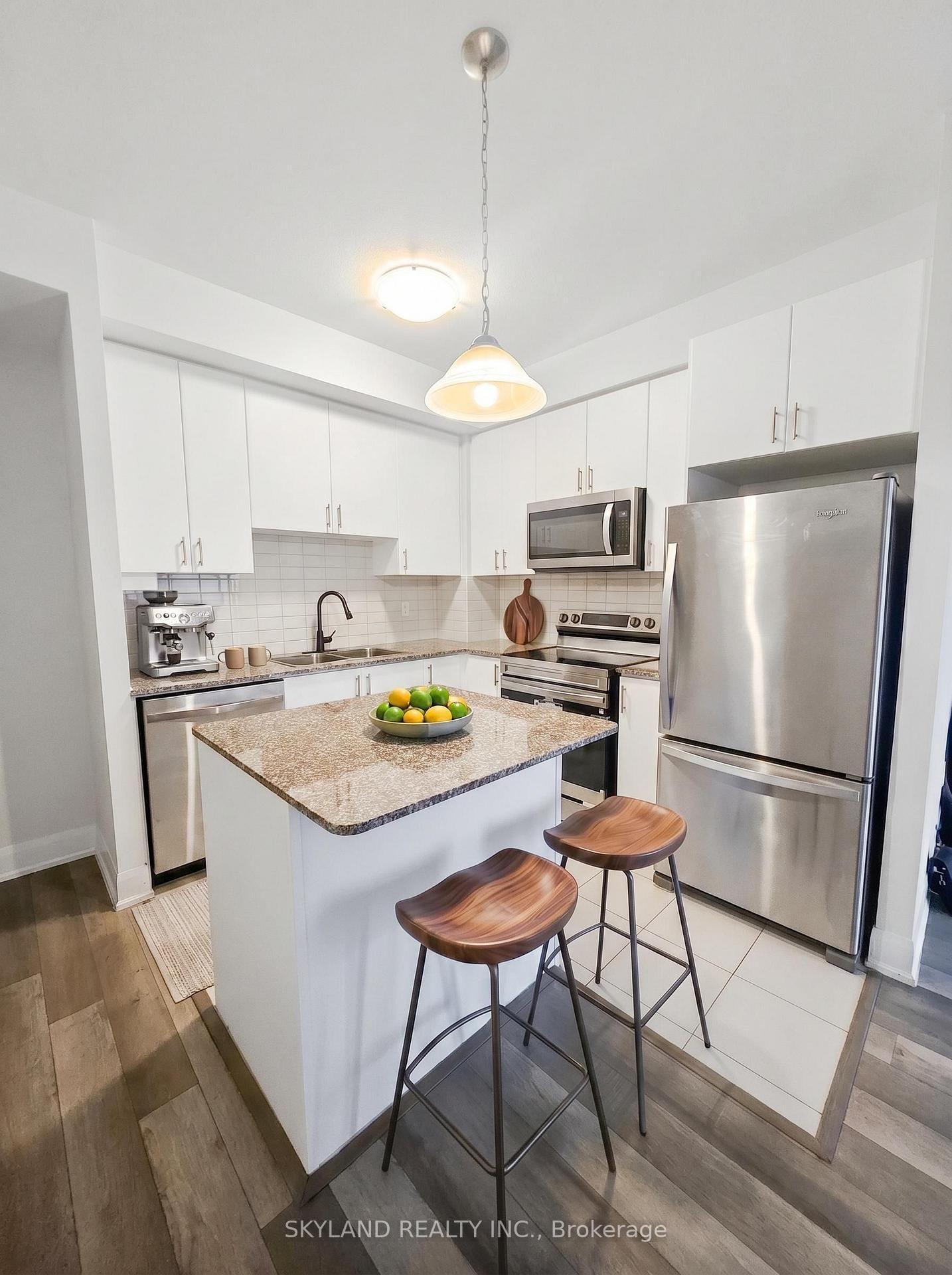 2900 Highway 7 Road, Unit 903 - Photo 7
