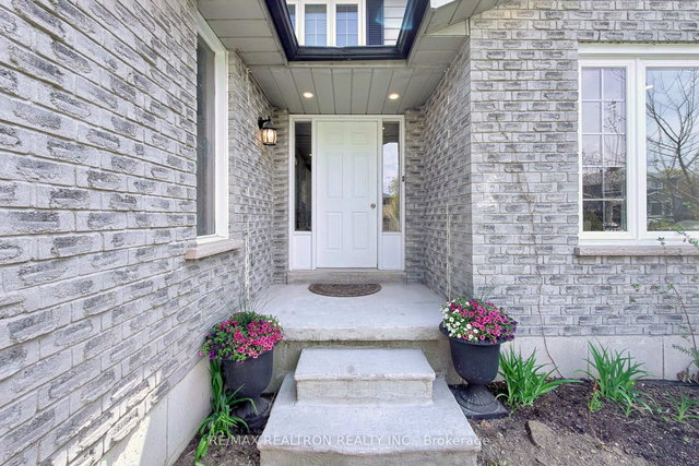 39 Camrose Drive