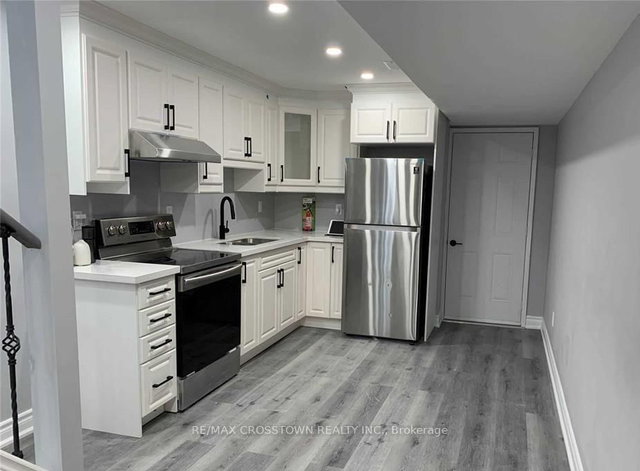 2 - 155 Chelsea Crescent