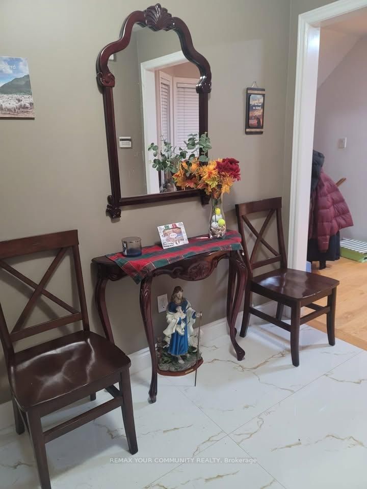 25 Laura Sabrina Drive - Photo 3