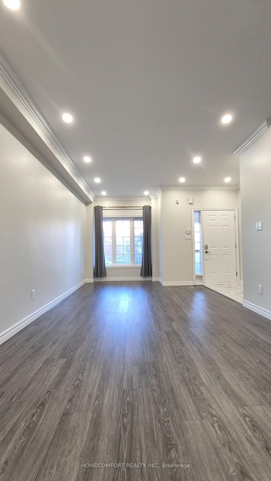 4 Caymus Street • Richmond Hill, ON photo 3
