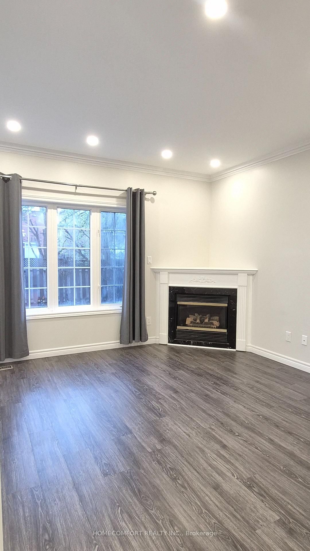 4 Caymus Street • Richmond Hill, ON photo 6