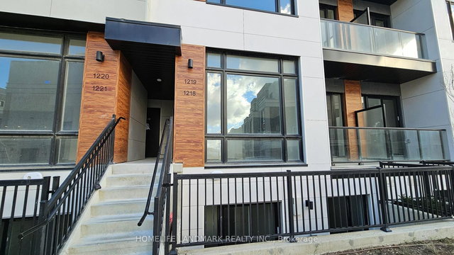 1218 - 8 David Eyer Road
