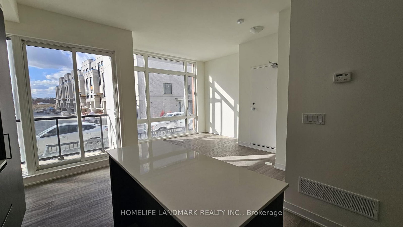 8 David Eyer Road, Unit 1218 - Photo 3