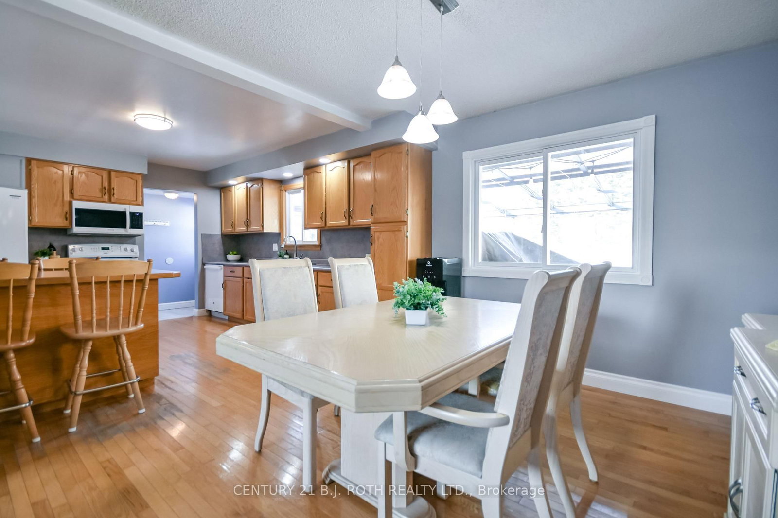 2246 Richardson Street - Photo 9