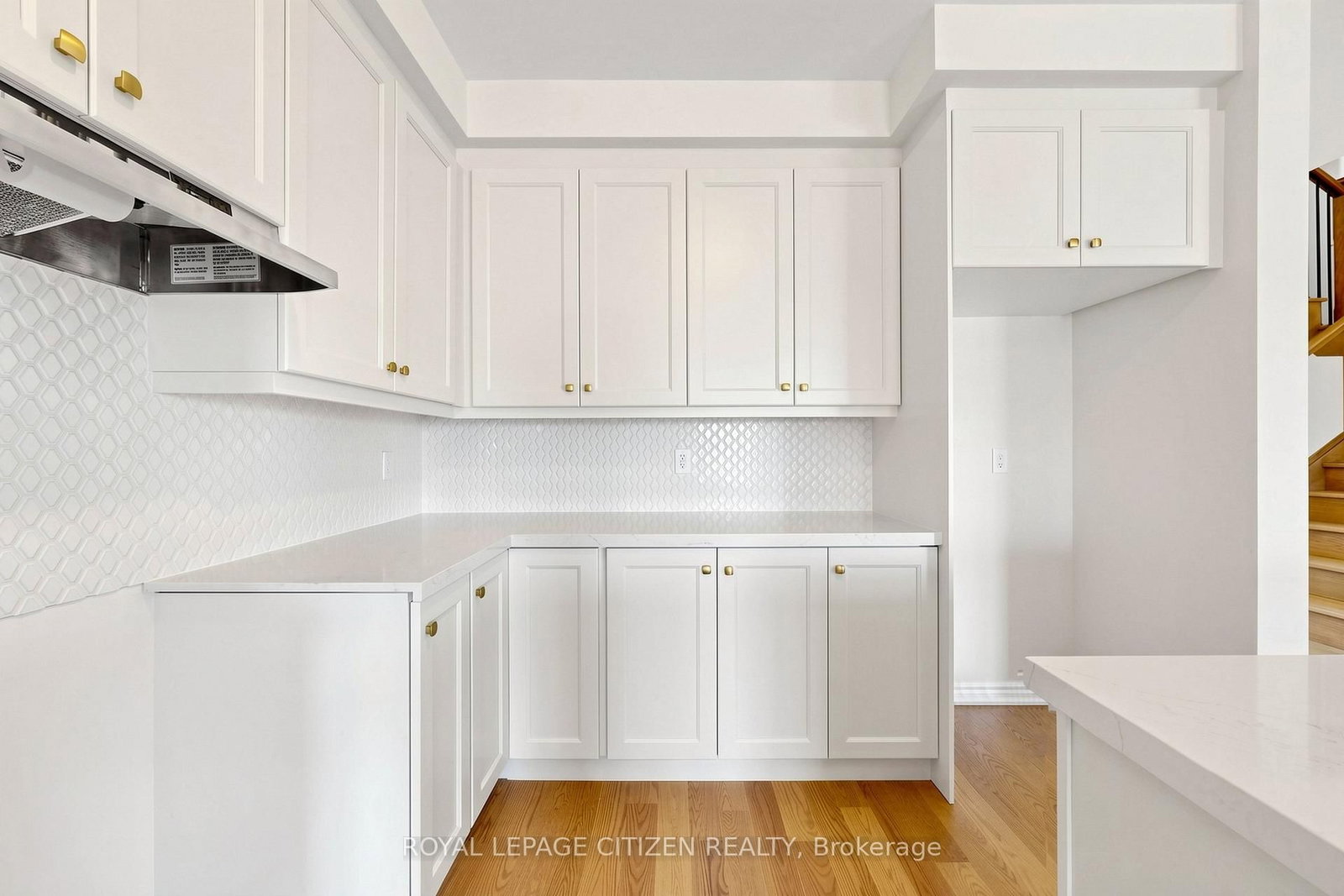 8 Fenn Crescent - Photo 14