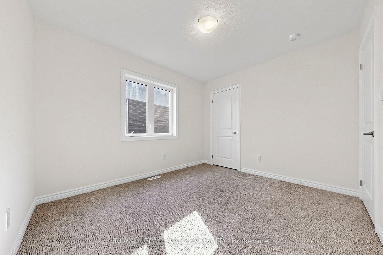 8 Fenn Crescent - Photo 35
