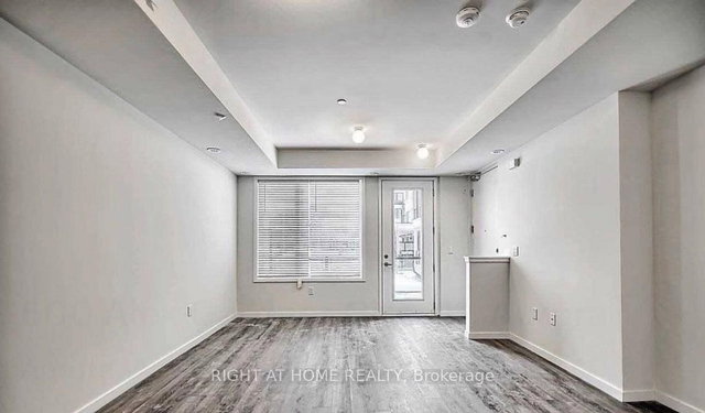 111 - 600 Alex Gardner Circle