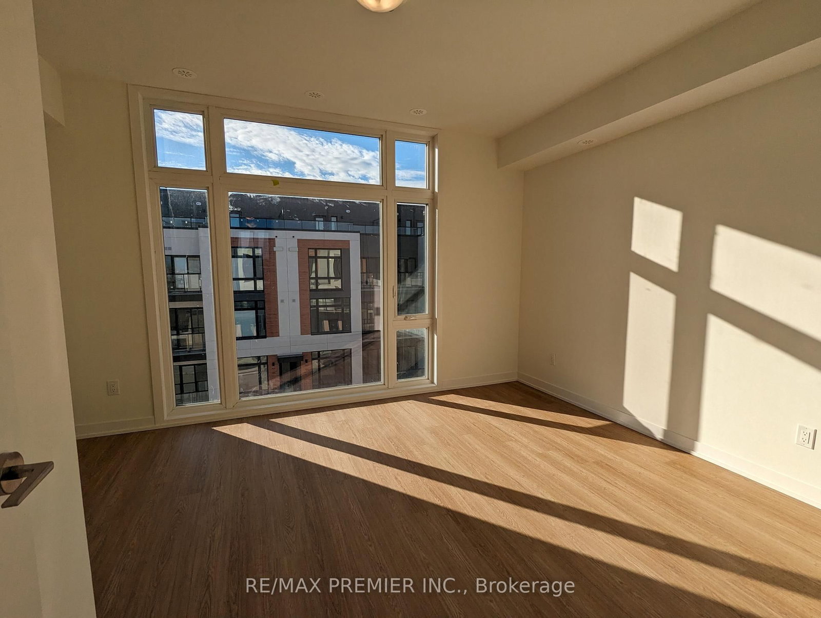 11 Steckley House Lane, Unit 403 - Photo 16
