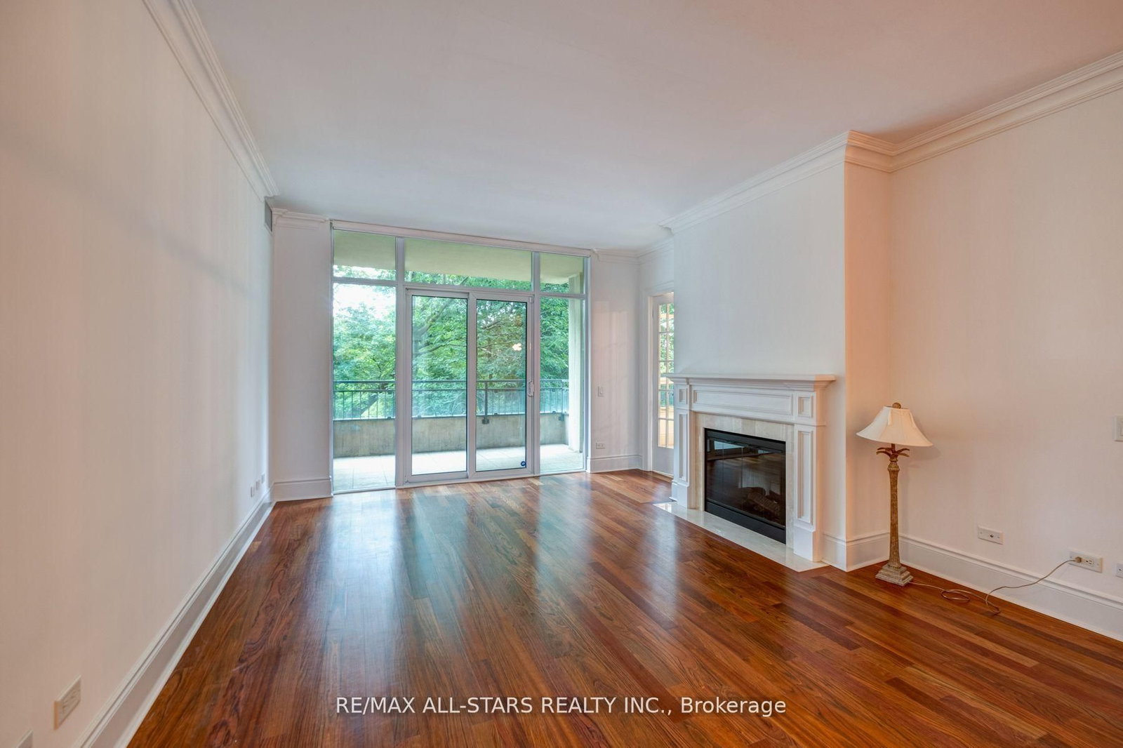 7071 Bayview Avenue, Unit 211 - Photo 12