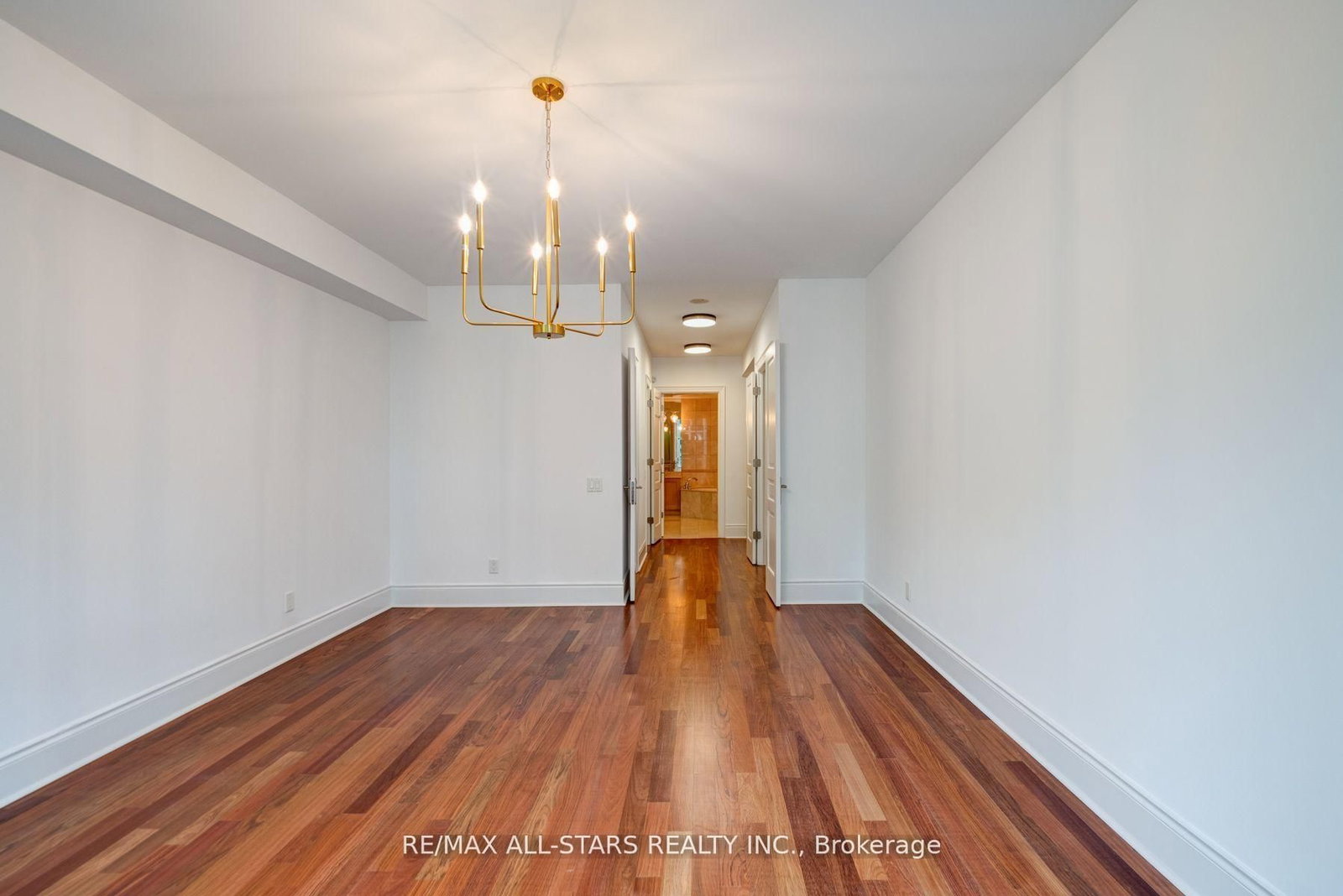 7071 Bayview Avenue, Unit 211 - Photo 24