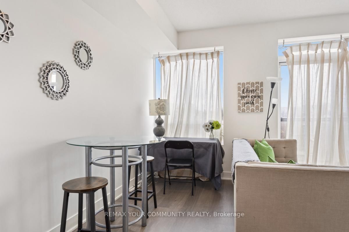 7608 Yonge Street, Unit 518 - Photo 6