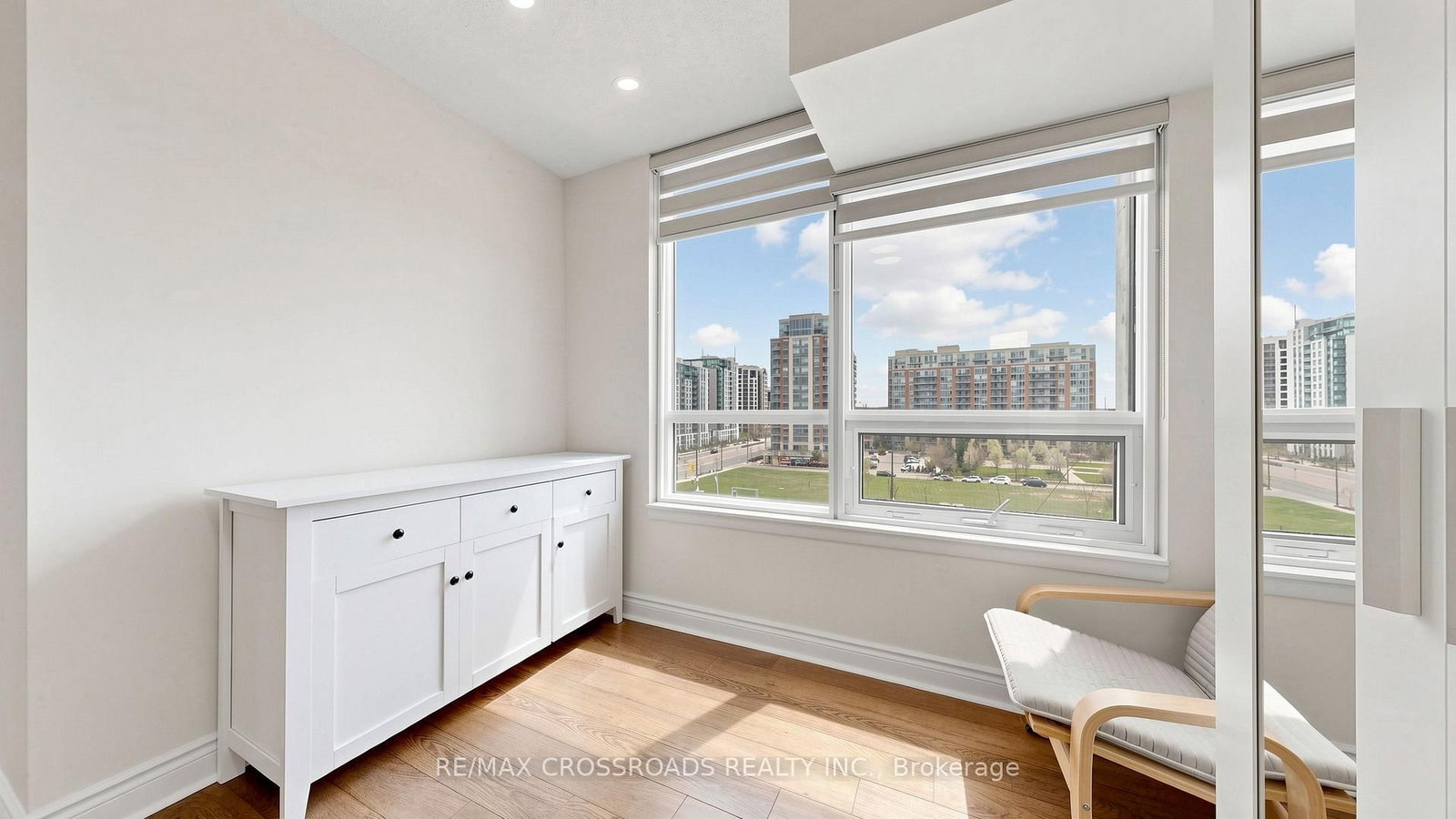 23 Cox Boulevard, Unit 656 - Photo 18
