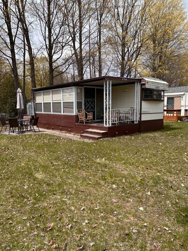 Unit 206 — 285 Crydermans Side Road, Georgina