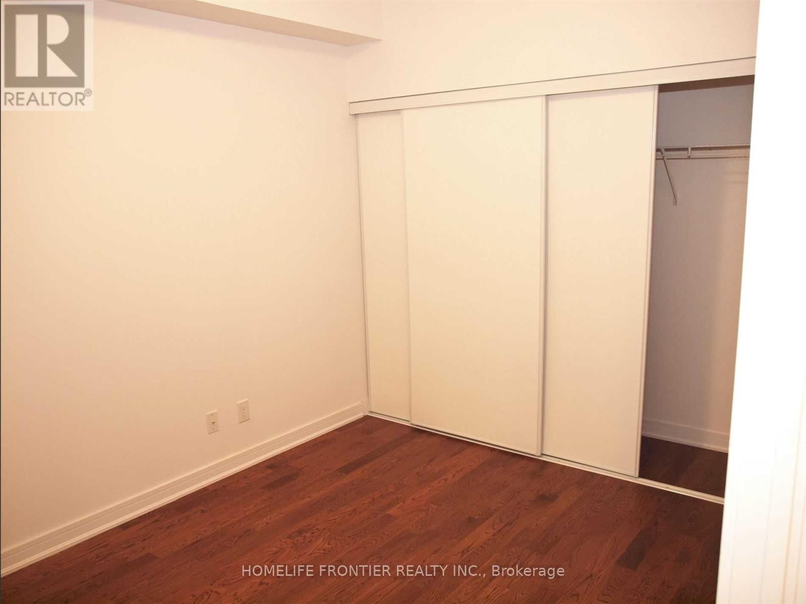 9191 SW Yonge Street SW, Unit 512 - Photo 11
