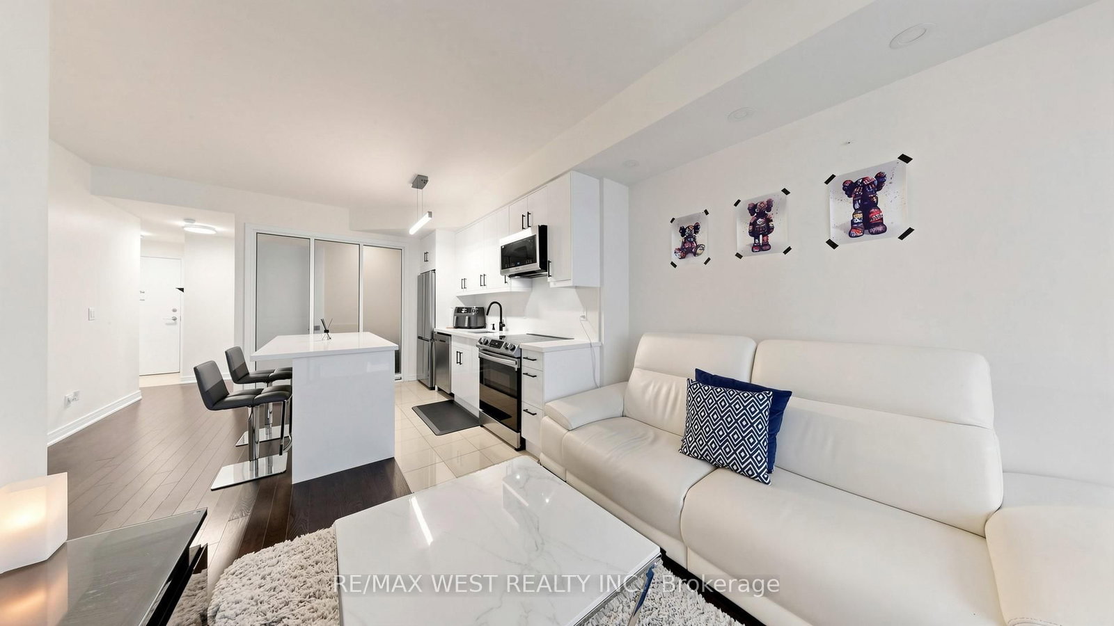 9191 Yonge Street, Unit 609 - Photo 18