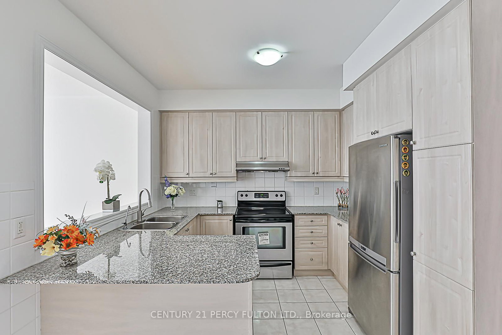 23 Princess Diana Drive - Photo 13