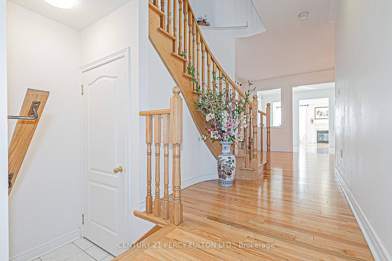 23 Princess Diana Drive - Photo 16