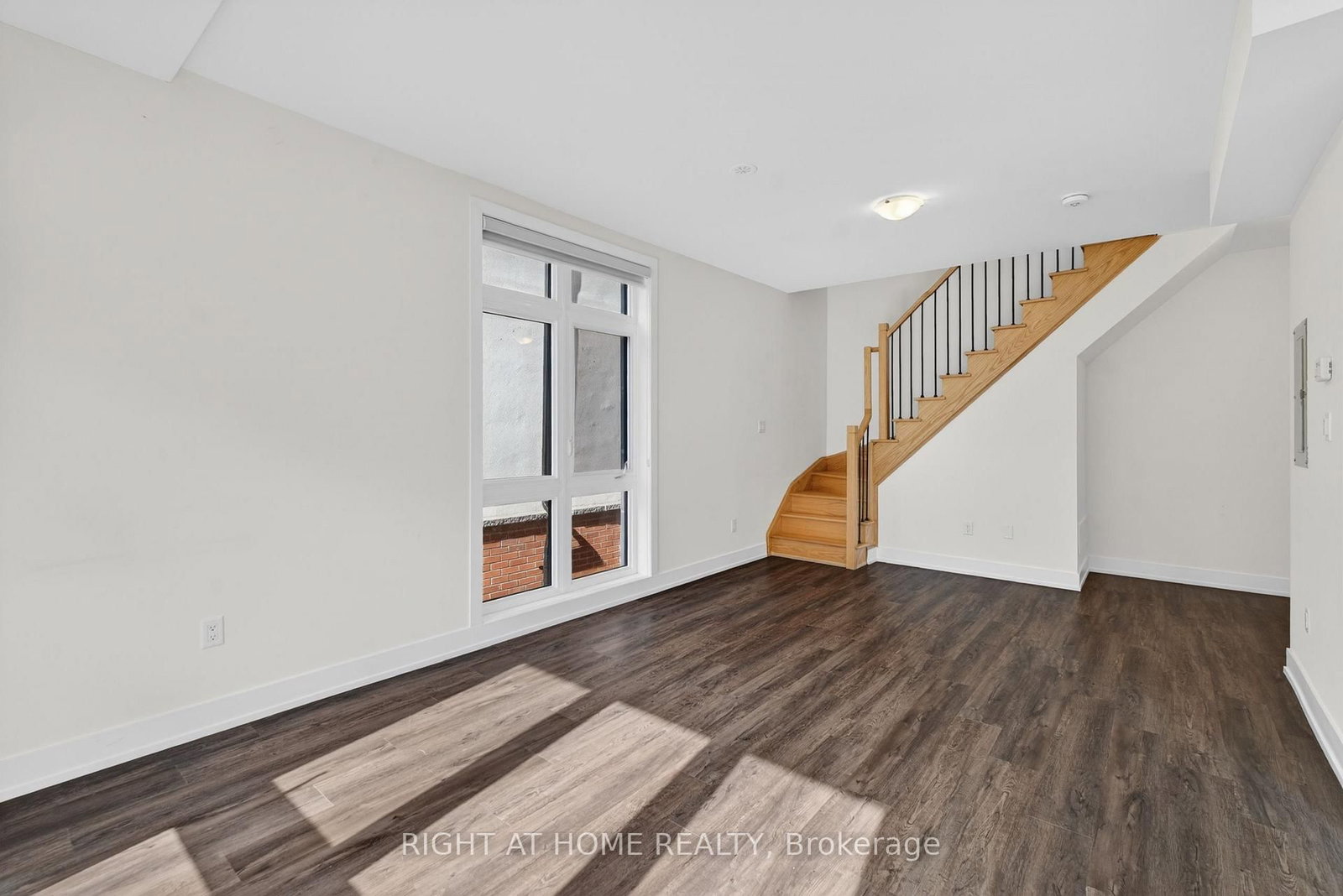 12860 Yonge Street, Unit 1 - Photo 17