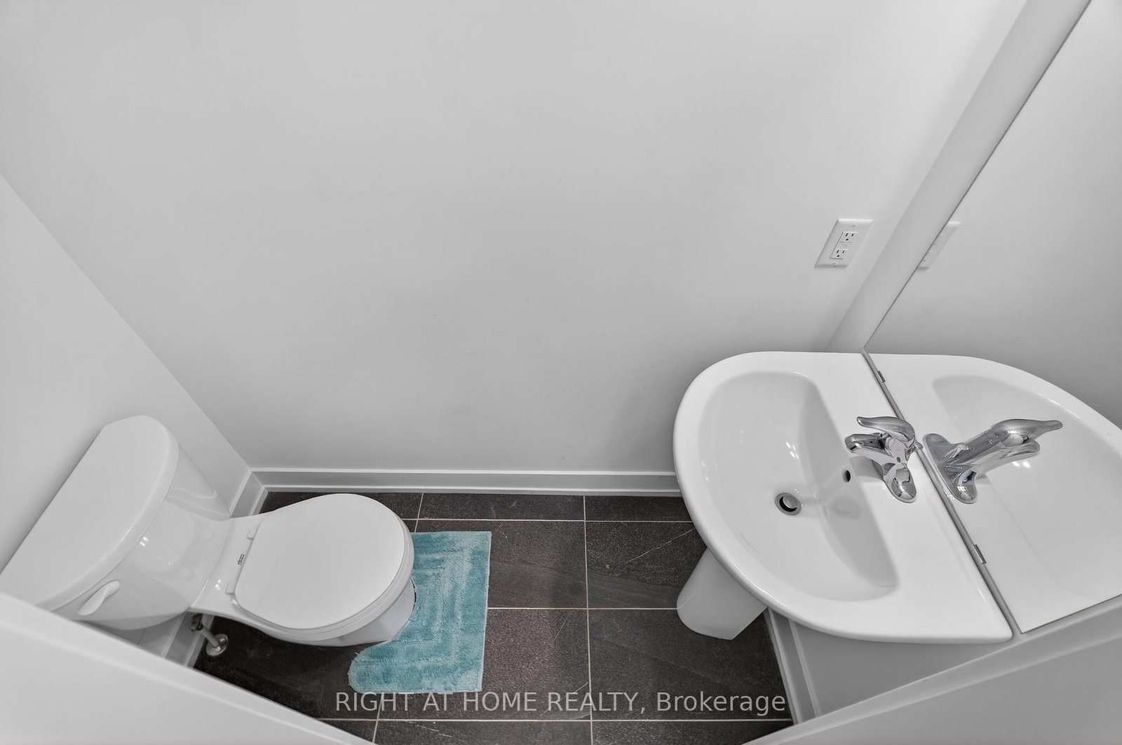 12860 Yonge Street, Unit 1 - Photo 18