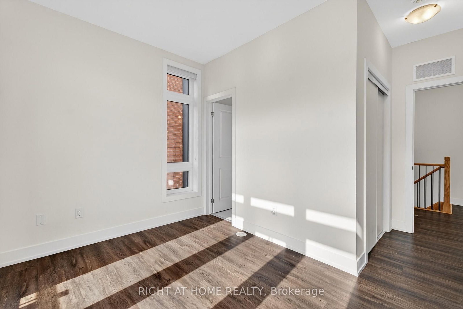 12860 Yonge Street, Unit 1 - Photo 23