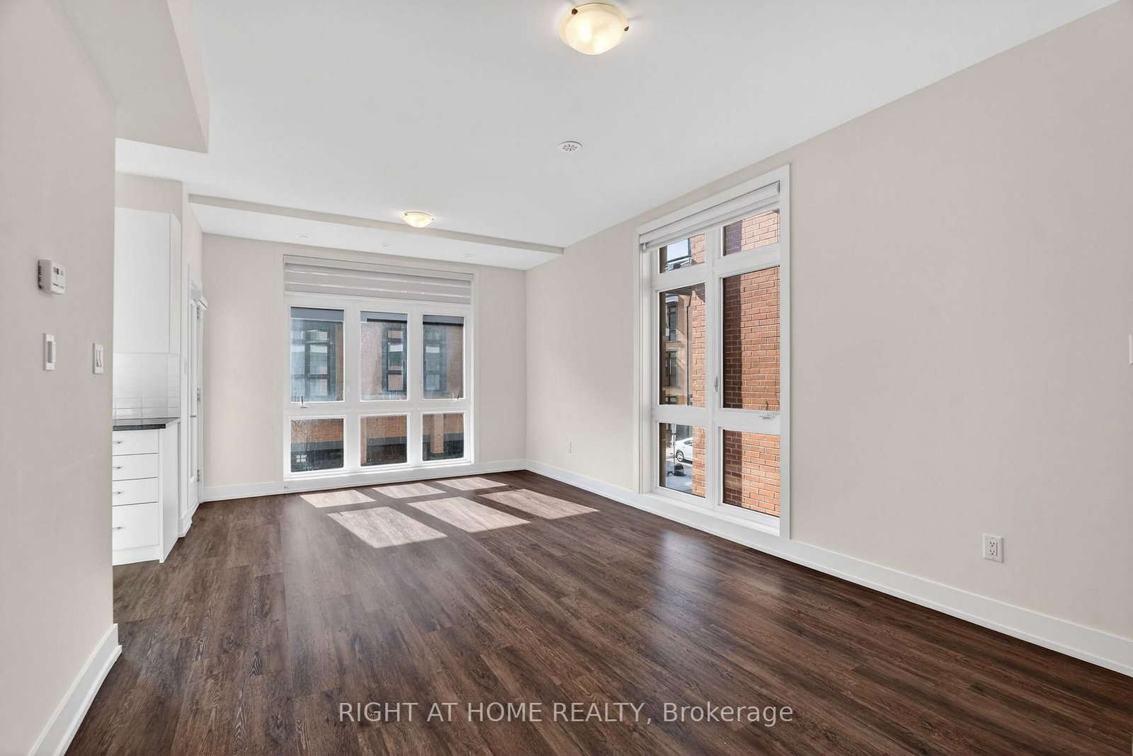 12860 Yonge Street, Unit 1 - Photo 6