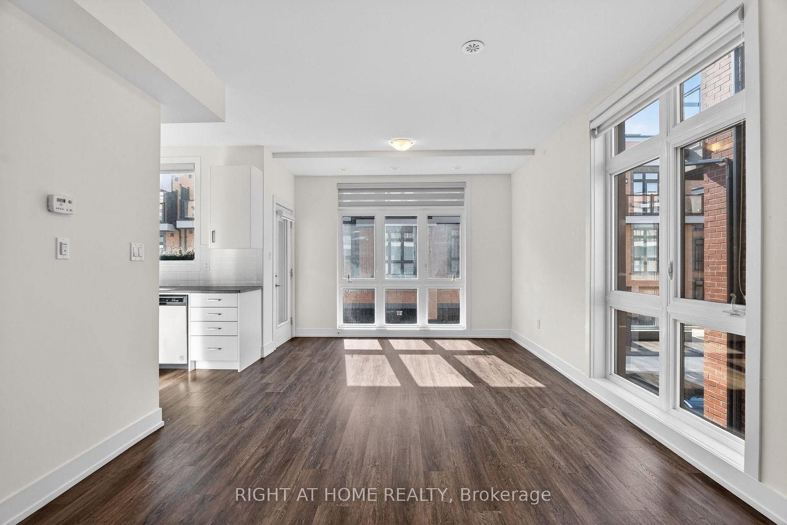 12860 Yonge Street, Unit 1 - Photo 7
