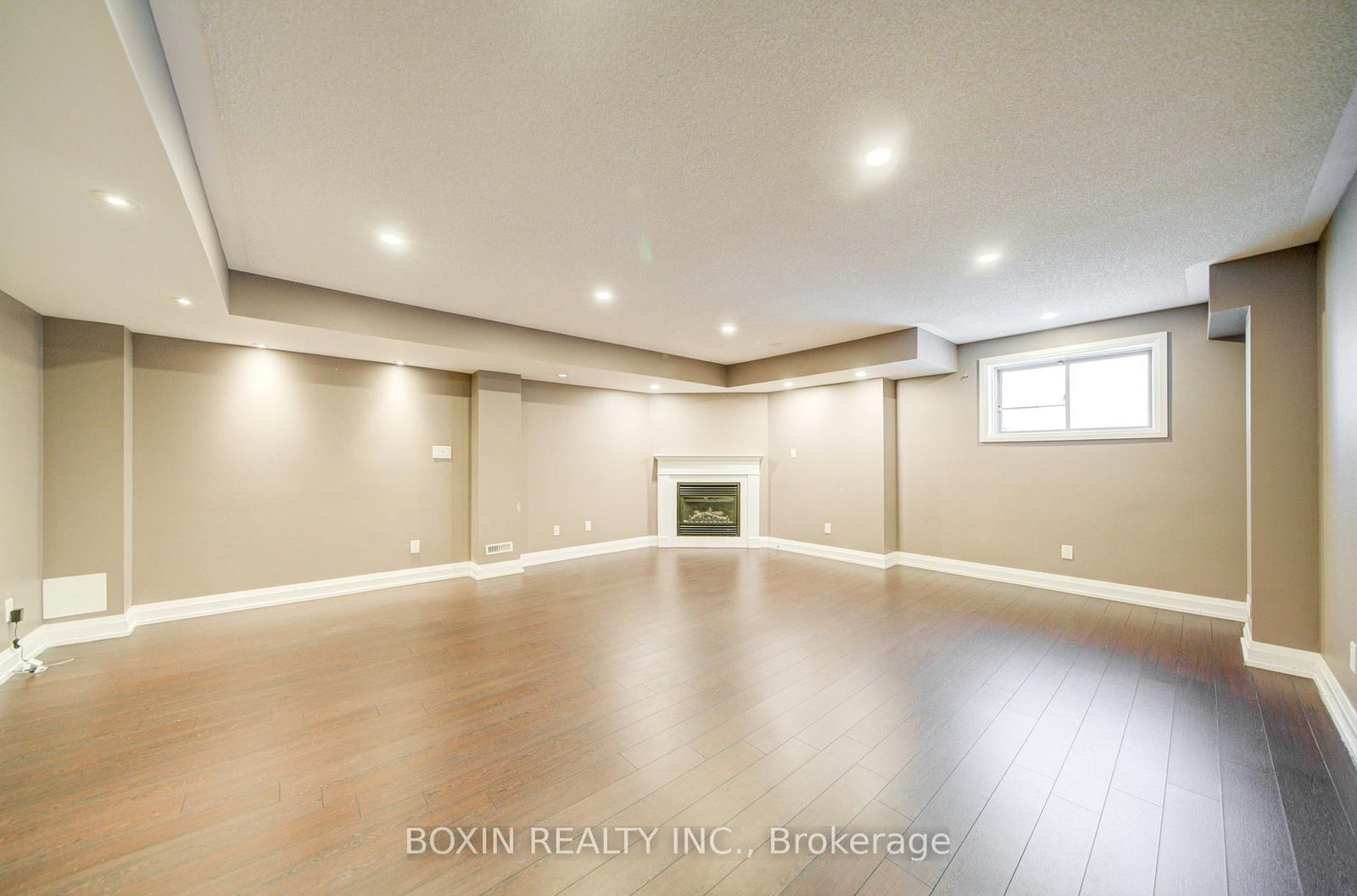 382 Highway 7 E, Unit TH17 - Photo 11