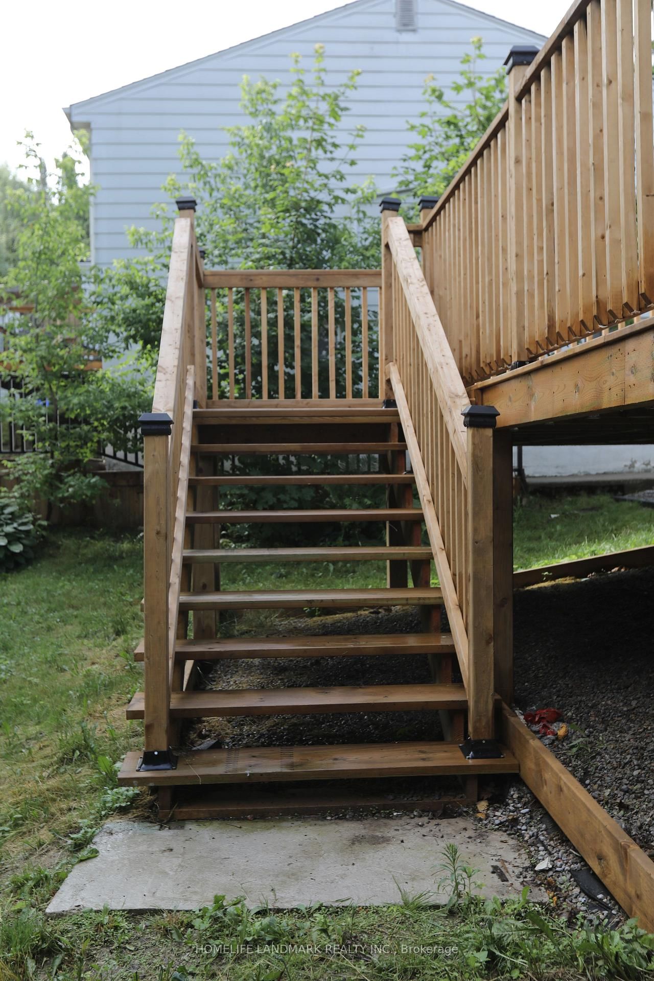 181 Newton Street E - Photo 4