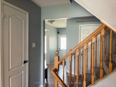 104 Henderson Crescent — photo 4