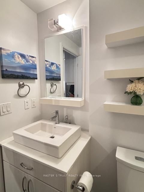 9201 Yonge Street, Unit 2212 - Photo 15