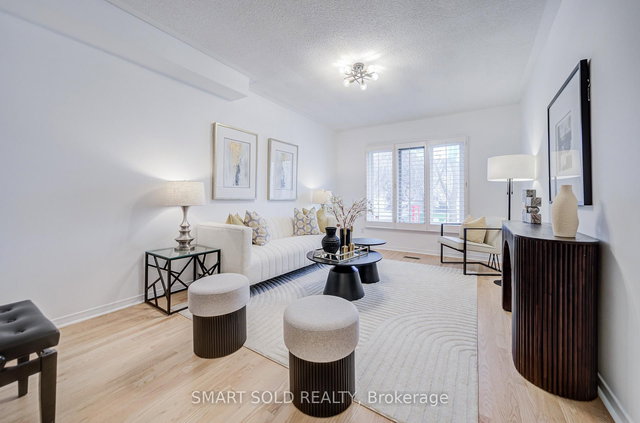 123 Thornway Avenue