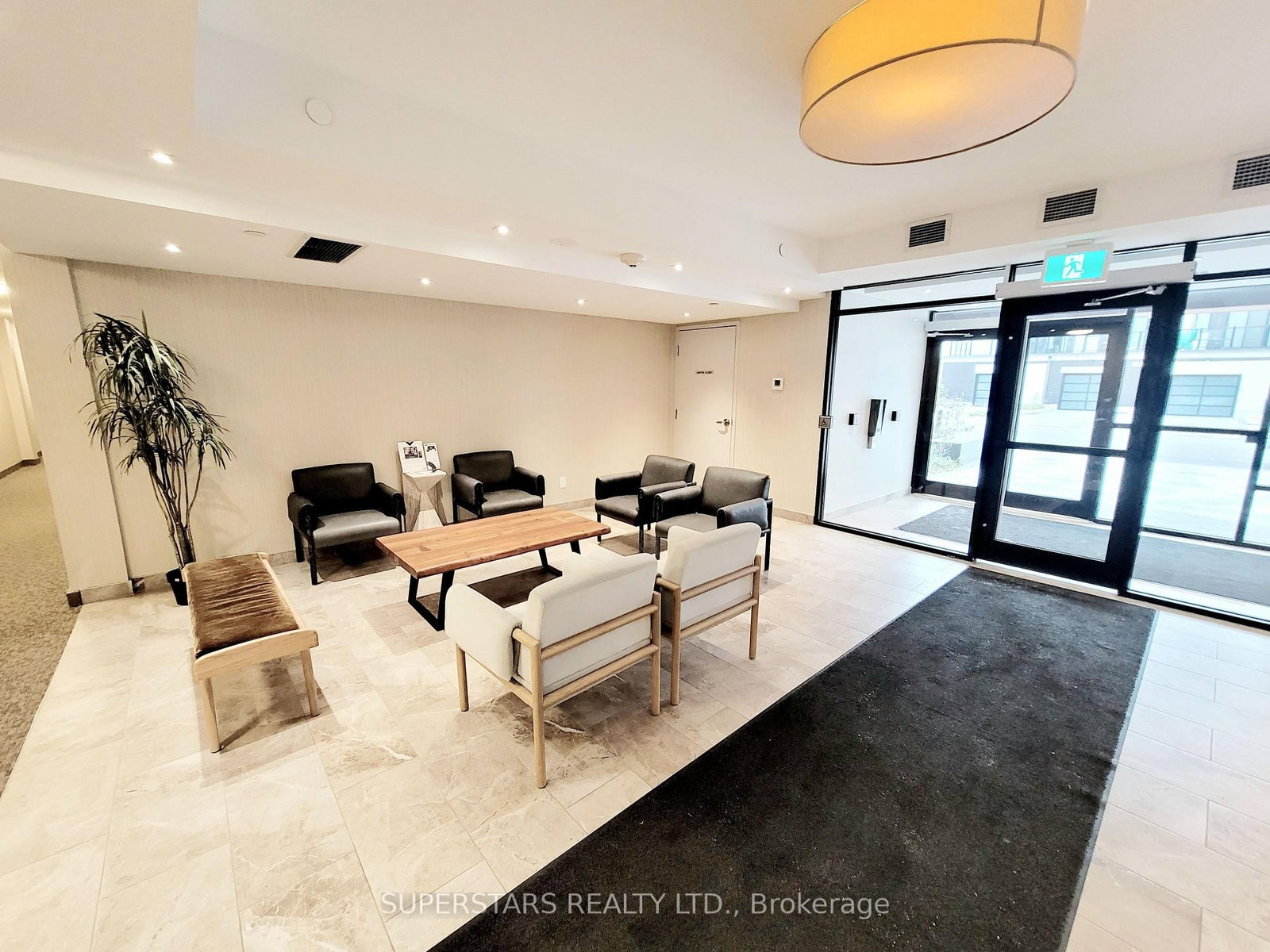 1 Climo Lane, Unit 206 - Photo 3