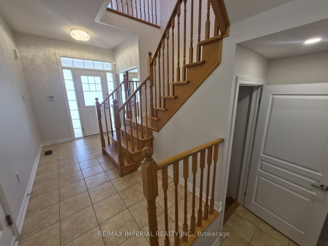 29 Mansard Drive
