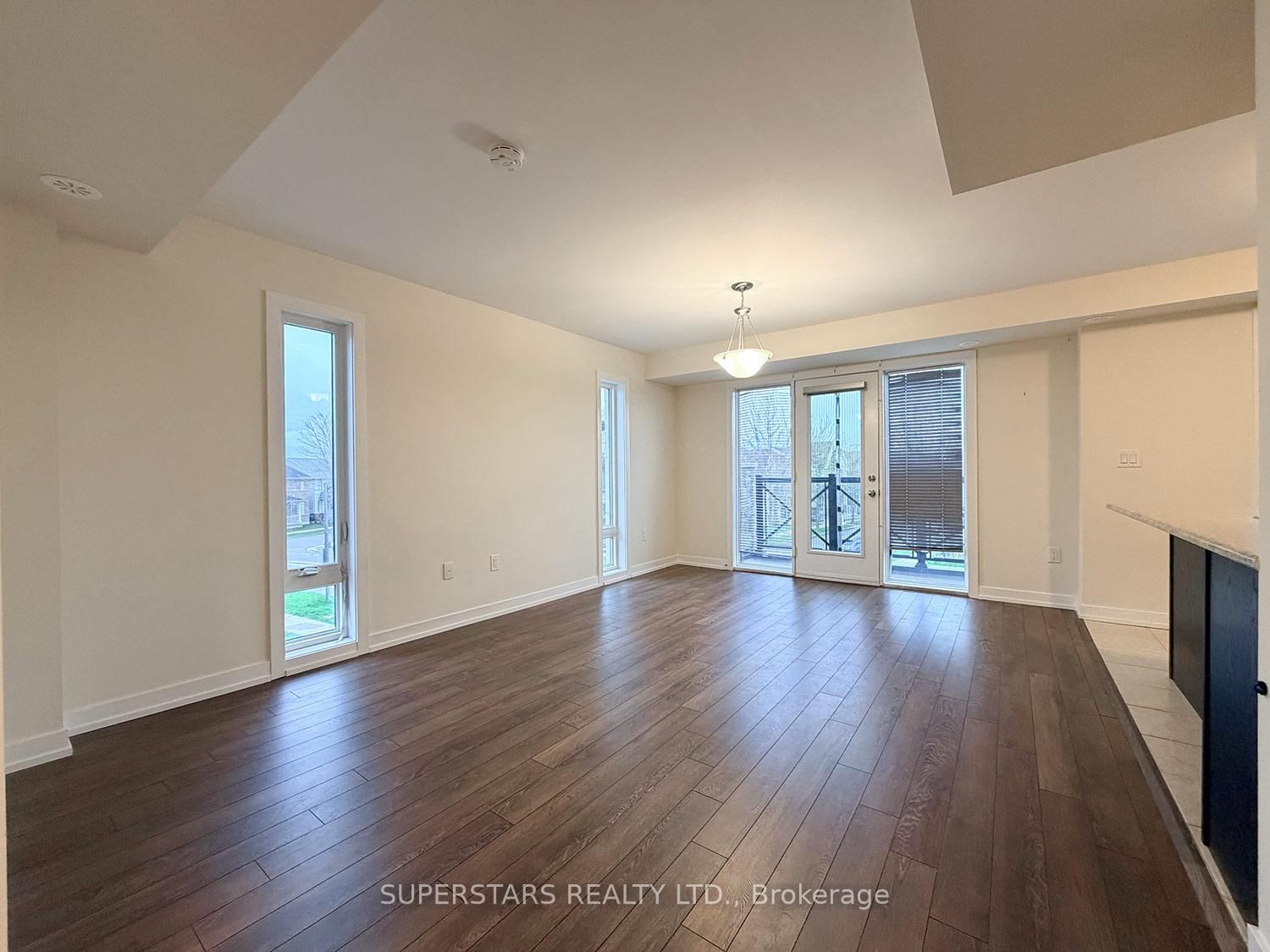 2 Westmeath Lane, Unit 2103 - Photo 2