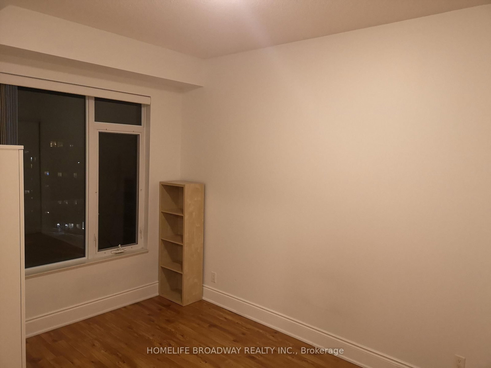 233 South Park Road, Unit Ph3 - Photo 9