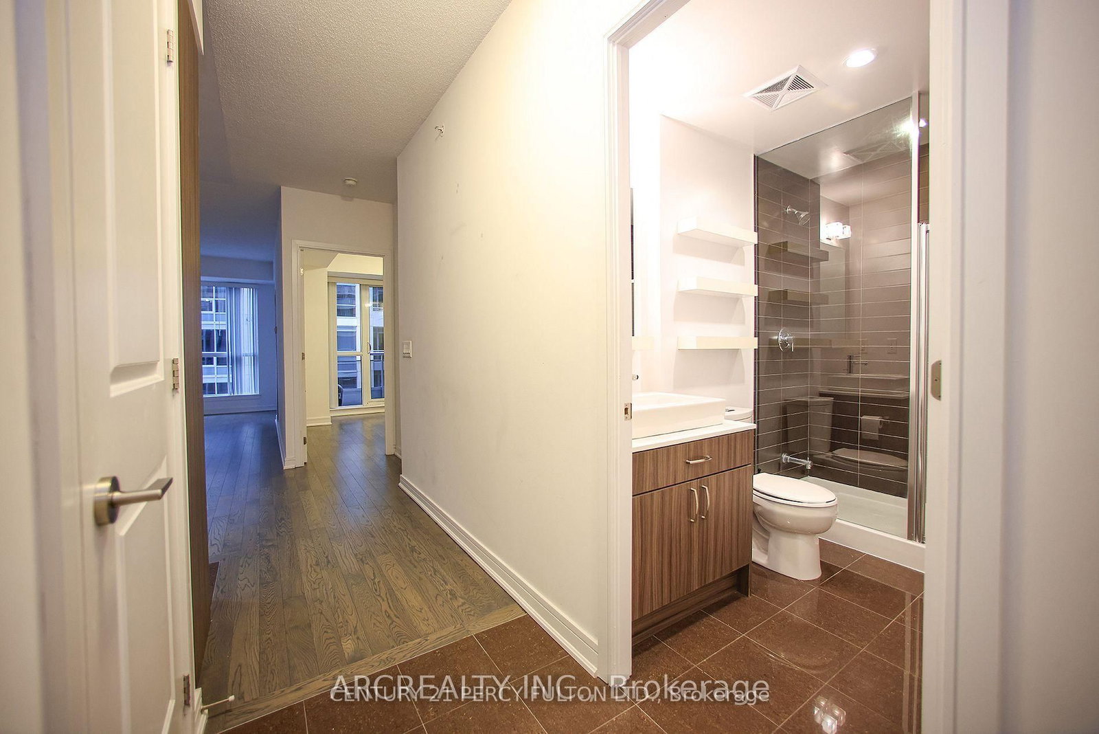 9205 Yonge Street, Unit 512 - Photo 23