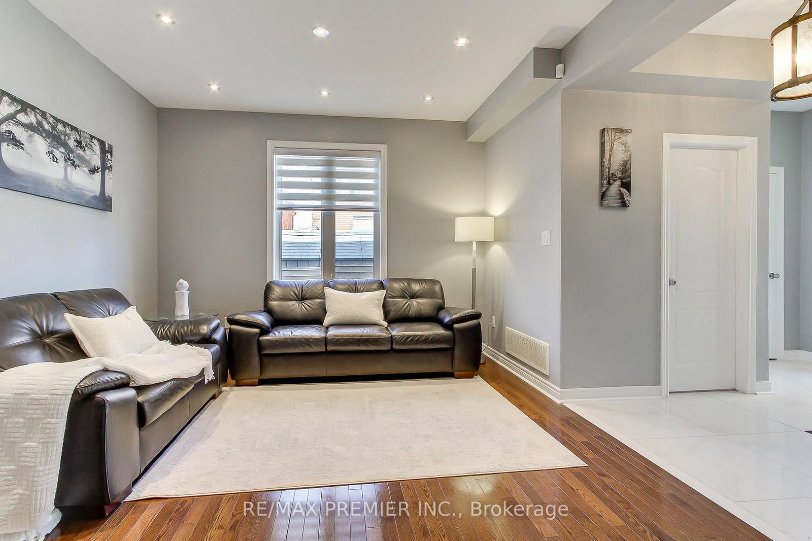 61 Tigertail Crescent • Bradford West Gwillimbury, ON photo 11