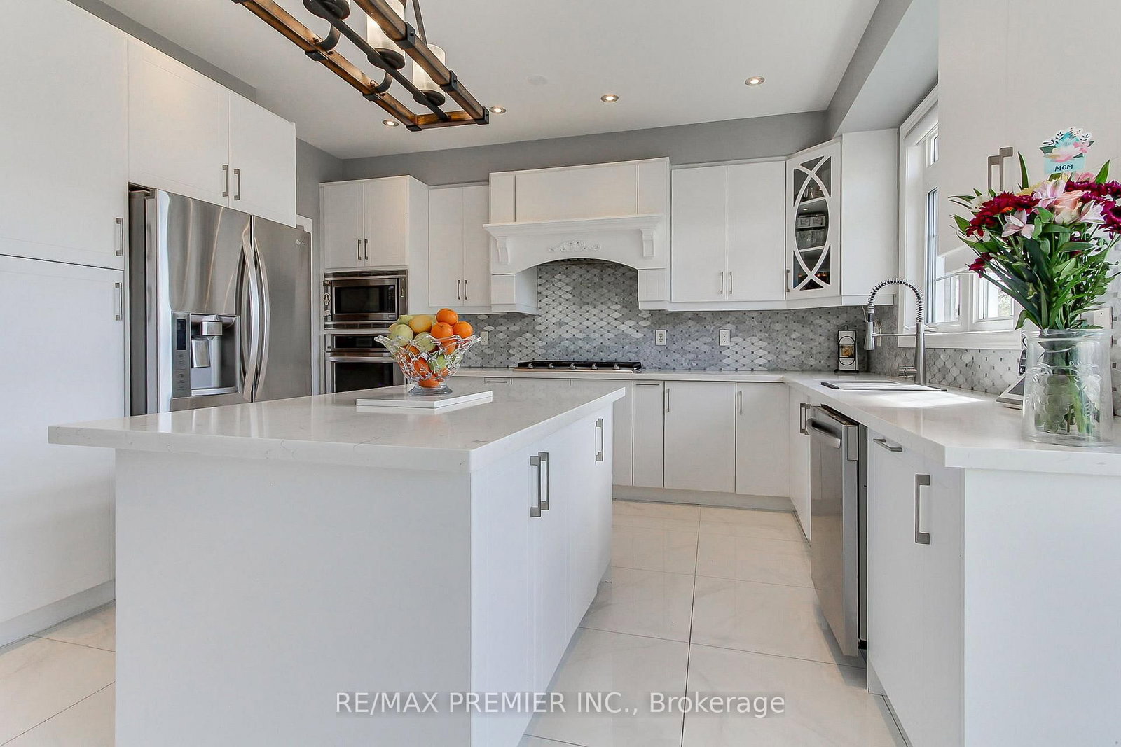61 Tigertail Crescent • Bradford West Gwillimbury, ON photo 18