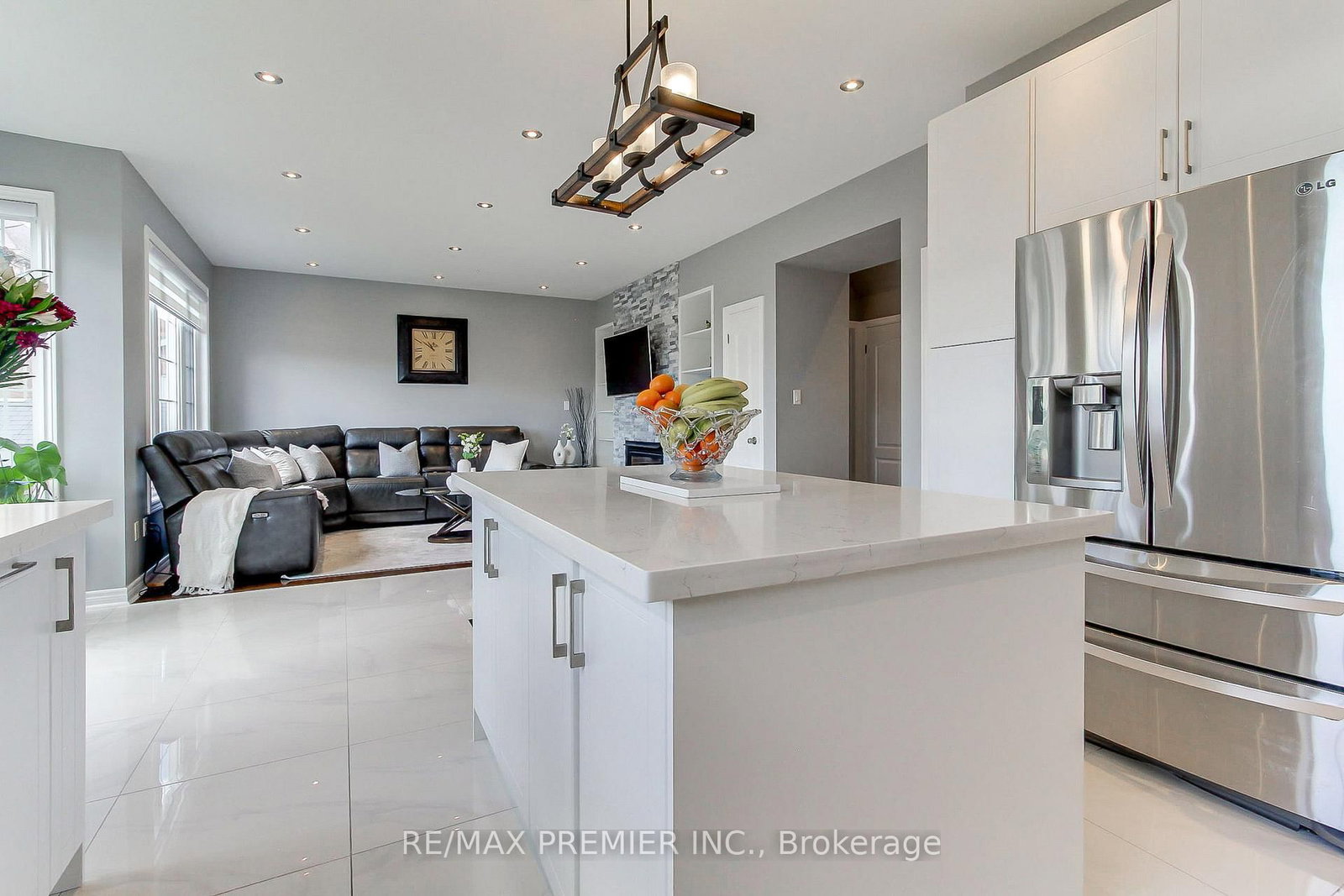 61 Tigertail Crescent • Bradford West Gwillimbury, ON photo 22