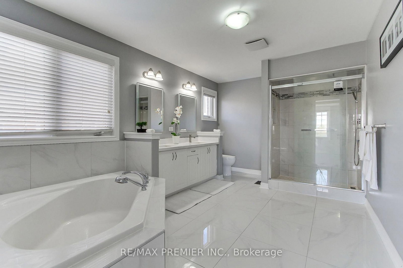 61 Tigertail Crescent • Bradford West Gwillimbury, ON photo 35