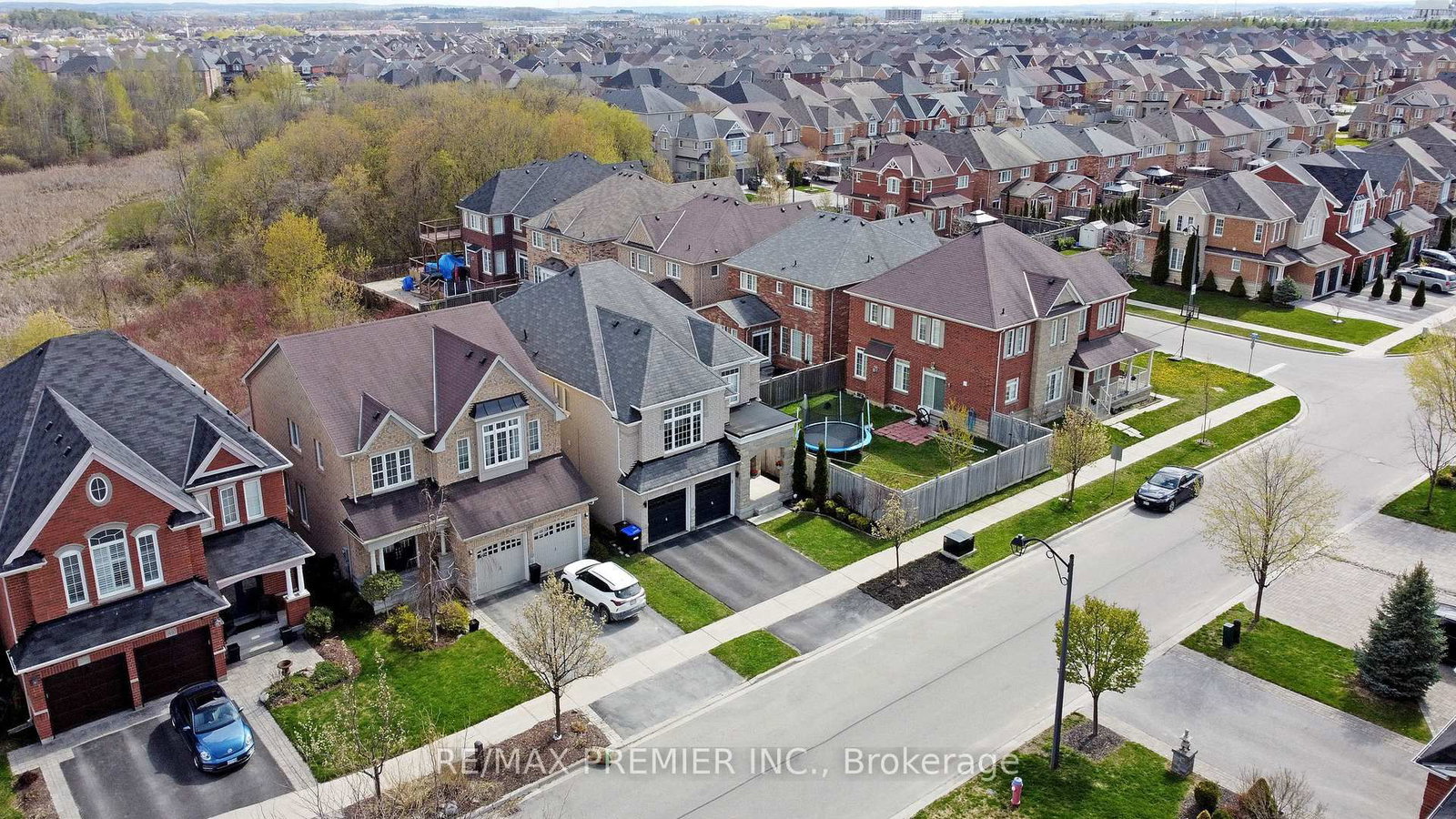 61 Tigertail Crescent • Bradford West Gwillimbury, ON photo 46