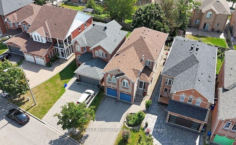 Lower 37 Sandham Crescent - Photo 8