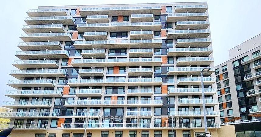 2 David Eyer Road E