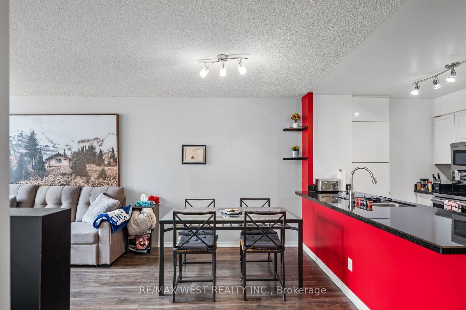 29 Northern Hts Drive, Unit 501 - Photo 13