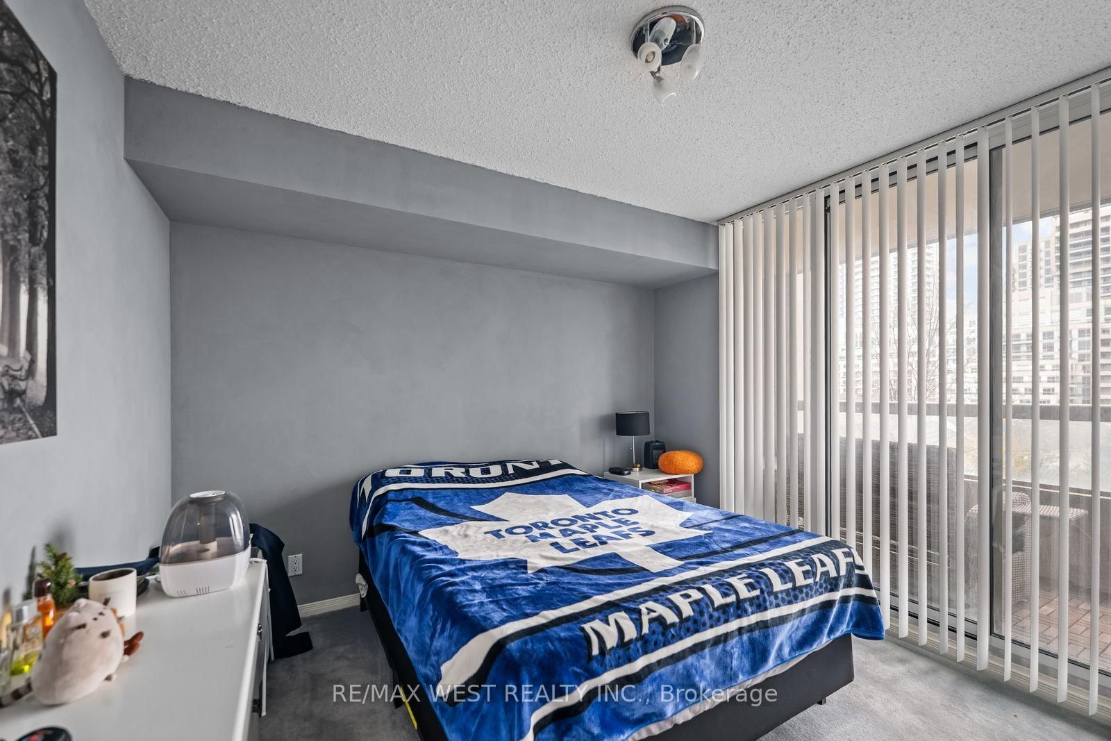 29 Northern Hts Drive, Unit 501 - Photo 15