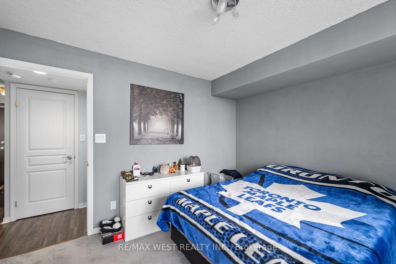 29 Northern Hts Drive, Unit 501 - Photo 17
