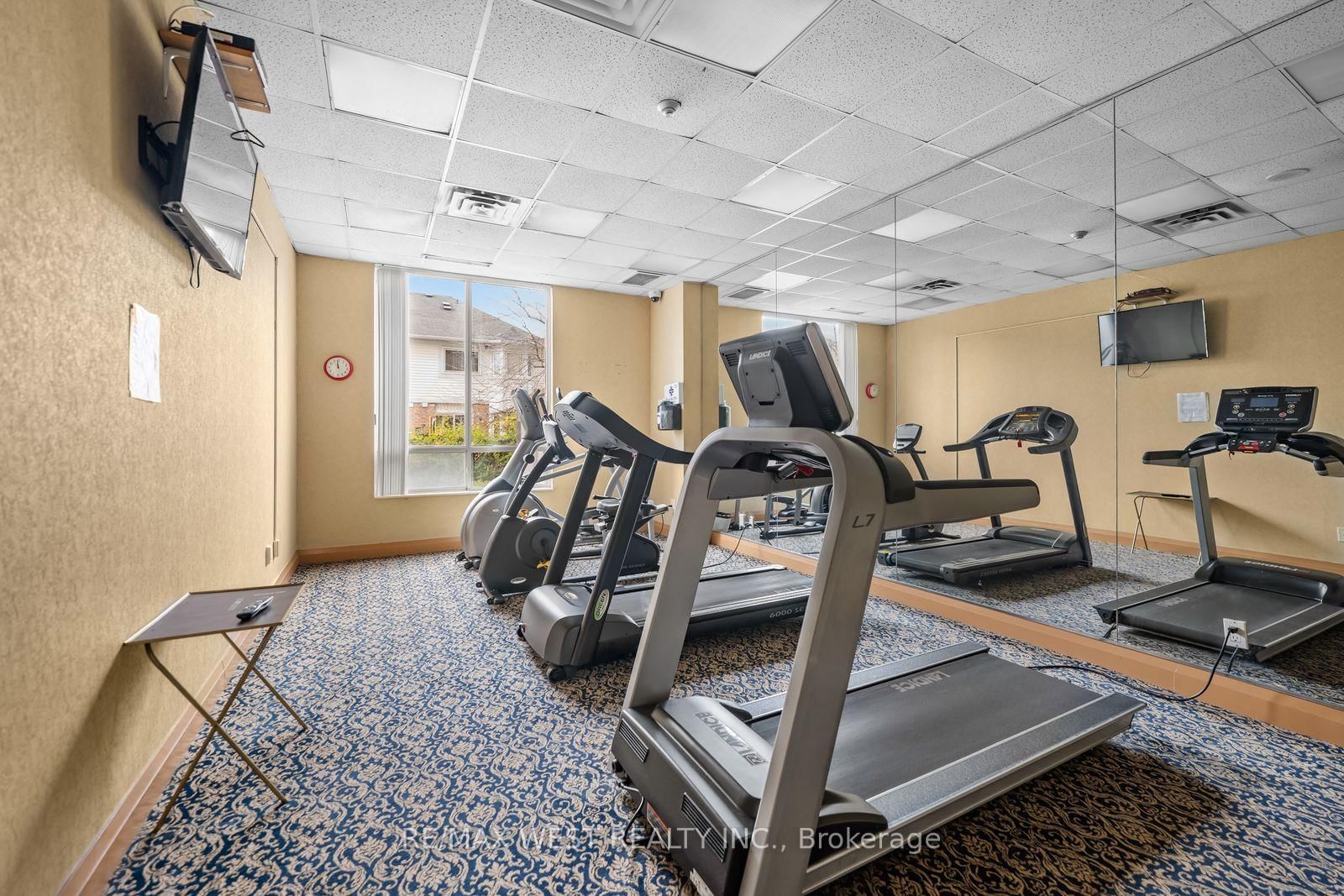 29 Northern Hts Drive, Unit 501 - Photo 20
