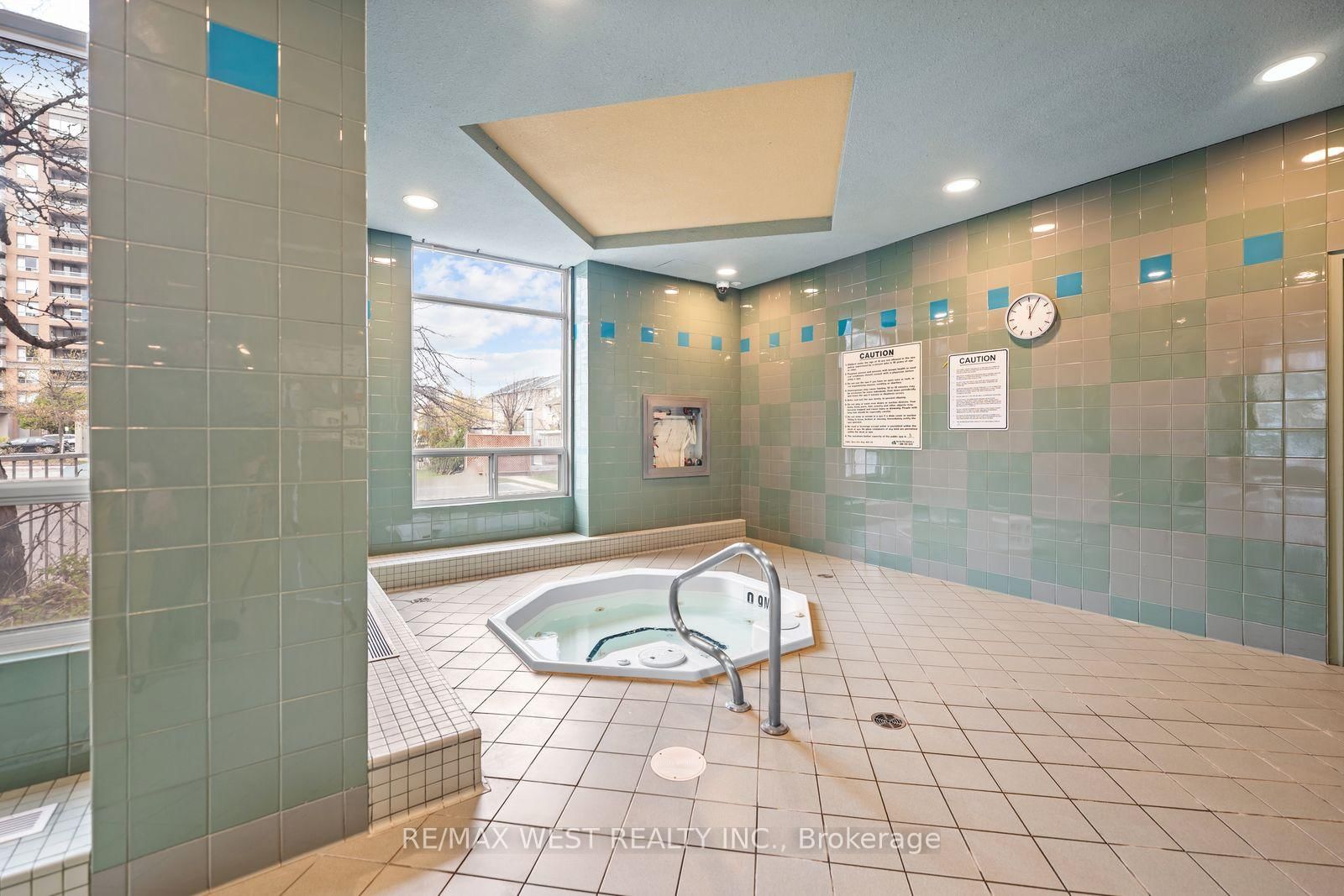 29 Northern Hts Drive, Unit 501 - Photo 24